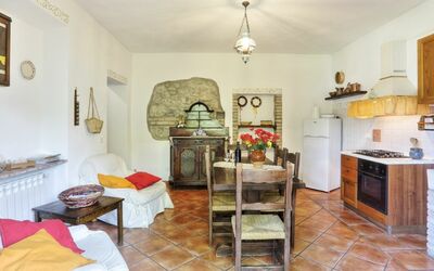 Spiga: Furniture, Cabinetry, Picture Frame, Table, Lighting, Wood, Houseplant, Interior Design, Living Room, Drawer