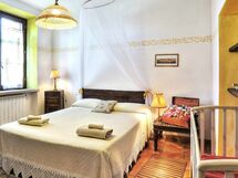 Accommodation:&nbsp;Olivo