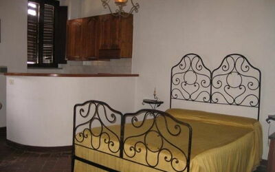 Antico Talamo: Furniture, Property, Wood, Comfort, Interior Design, Bed Frame, Window, Building, Flooring, Floor