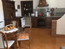 Accommodation:&nbsp;Apartment 3