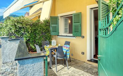 Villa Dell'Erta - Levanto, Montale - Montale, Liguria, Italy - Apartment Blueberry