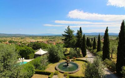 Il Poggiolo: Sky, Cloud, Plant, Tree, Natural Landscape, Botany, Land Lot, Grass, Larch, Landscape