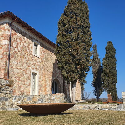 Casa Insieme: Sky, Building, Window, Plant, Azure, Architecture, House, Wood, Grass, Landscape