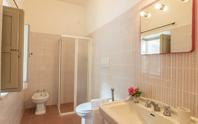 Accommodation:&nbsp;Casa Ginestra