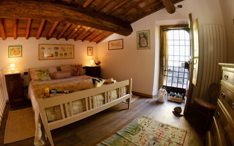 Le Piane: Table, Furniture, Window, Picture Frame, Building, Wood, Lighting, Interior Design, Living Room, Floor