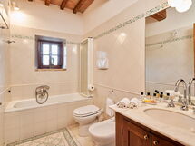 Accommodation:&nbsp;Casa Monte