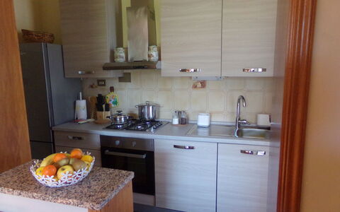 Il Campanile: Countertop, Cabinetry, Sink, Kitchen Sink, Building, Kitchen, Tap, Wood, Interior Design, Kitchen Appliance