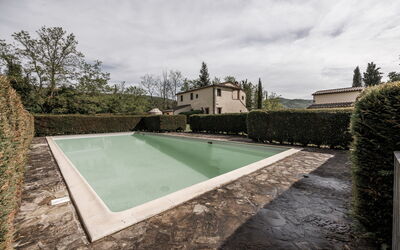 Molino Felice Apartments - Arezzo, Toscana: Cloud, Sky, Water, Plant, Swimming Pool, Tree, Building, Rectangle, Land Lot, Grass