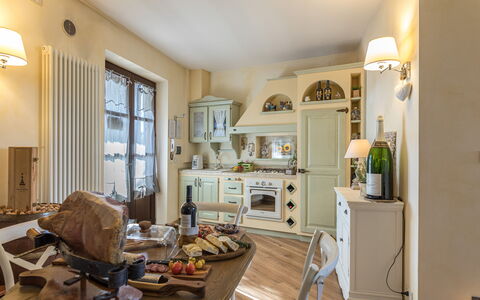Casa Vacanze Paradiso: Property, Furniture, Window, Interior Design, Lighting, Wood, Home Appliance, Kitchen, Living Room, Yellow