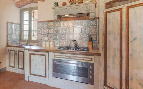 Leopolda In Selvarella Pool And Wi-fi: Cabinetry, Countertop, Wood, Flooring, Floor, Kitchen, Interior Design, Shelving, House, Wood Stain