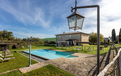 Villa Leopolda Selvarella: Estate, Yard, Farmhouse, Backyard, Swimming Pool, Landscaping, Villa, Hacienda