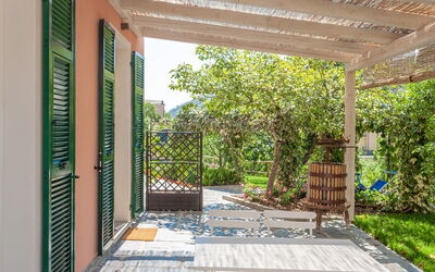 Accommodation:&nbsp;Magnolia - Ground Floor Apartment