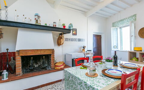 Francesco's Pretty House