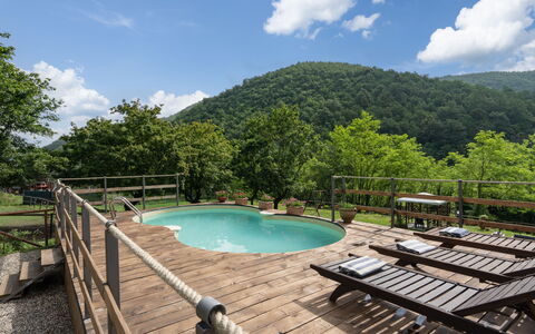 Locanda Di Alberi Without Kitchen: Cloud, Water, Sky, Water Resources, Plant, Nature, Tree, Swimming Pool, Natural Landscape, Fence
