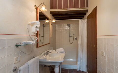Locanda Di Alberi Without Kitchen: Tap, Plumbing Fixture, Mirror, Bathroom Sink, Property, Sink, Bathroom, Interior Design, Purple, Wood