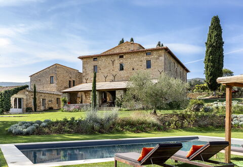 Villa Della Regina: Sky, Plant, Cloud, Property, Building, Window, Water, Land Lot, Tree, House