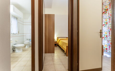 Giannella Beach Residence Apartment - Giannella, G: Wood, Building, Floor, Door, Flooring, Sink, House, Bathroom, Plumbing Fixture