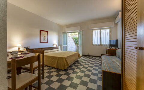 Accommodation:&nbsp;Giannella Beach Residence Apartment Mono 2