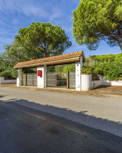 Giannella Apartment - Orbetello, Toscana: Sky, Cloud, Property, Plant, Road Surface, Tree, Asphalt, Shade, Land Lot, Neighbourhood
