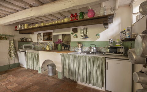 La Casa Dei Limoni, Camaiore, Pet Friendly, Wifi: Kitchen, Furniture, Wood, Flooring, Interior Design, Countertop, Kitchen Appliance, Home, Cabinetry, Floor