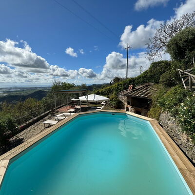 Borgo Bucatra Tramonto: Water, Cloud, Sky, Water Resources, Daytime, Property, Plant, Swimming Pool, Nature, Azure