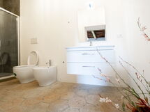 Accommodation:&nbsp;Nespola Holiday Home