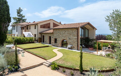 Pendolino Spereto Apartment With Pool, Montaione: Facade, Shrub, House, Home, Garden, Roof, Estate, Cottage, Farmhouse, Villa