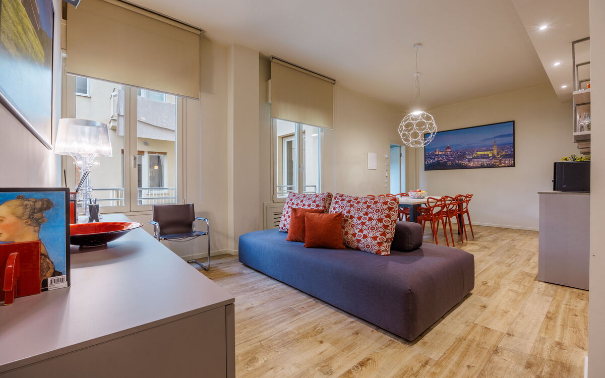 Lucy Florence Charming Modern Apartment Near Piazz