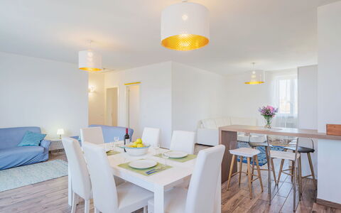 La Casa dei Limoni di Valeria: Table, Furniture, Property, Chair, Wood, Orange, Interior Design, Floor, Flooring