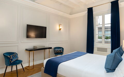 Bargello Penthouse Luxury Apartment in Florence by: Furniture, Property, Comfort, Building, Azure, Picture Frame, Wood, Interior Design, Lighting, Architecture