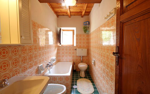 Casa Le Grotte: Property, Plumbing Fixture, Sink, Tap, Interior Design, Wood, Bathroom, Bathtub, Floor, Real Estate
