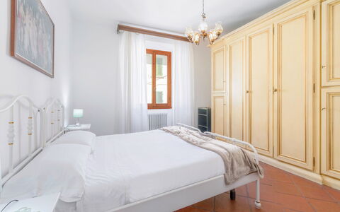 Cascine Apartment In Florence: Interior Design, Bedroom, Bed, Furniture, Wood, Room, Flooring, Bed Sheet, Floor, Ceiling