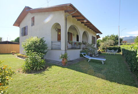 Casa Il Prato: Plant, Sky, Property, Building, Window, Tree, Land Lot, Door, Cottage, House