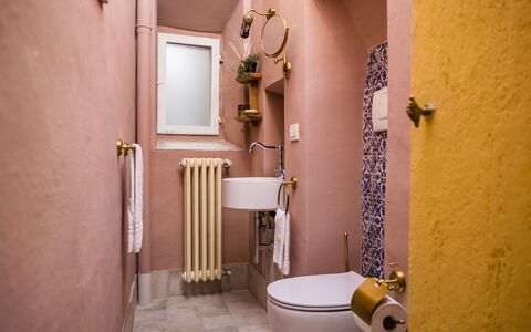 Rose's Palace: Property, Building, Plumbing Fixture, Wood, Purple, Bathroom Sink, Toilet Seat, Toilet, Sink, Bathroom
