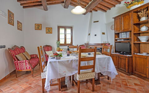 La Montanina: Furniture, Table, Property, Window, Chair, Cabinetry, Wood, Interior Design, Architecture, Building