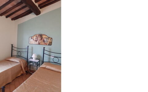 Il Bosco: Bed, Wall, Bedroom, Bedding, Bed Sheet, Bed Frame, Interior Design, Furniture, Linens, Floor