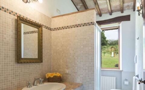 Podere Aurora: Wall, Interior Design, Plumbing Fixture, Flooring, Ceiling, Floor, Plumbing, Tap, Bathroom, Tile