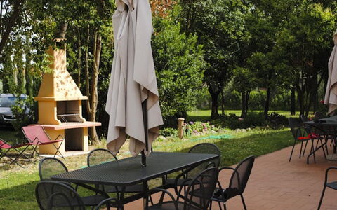 Villa Il Poggio: Furniture, Outdoor Furniture, Table, Chair, Outdoor Table, Shade, Garden, Lawn, Kitchen & Dining Room Table, Backyard