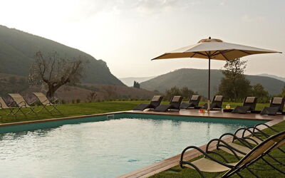 Villa del Cammino: Outdoor Furniture, Furniture, Eco Hotel, Resort, Valley, Swimming Pool, Farmhouse, Hotel, Outdoor Table, Sunlounger