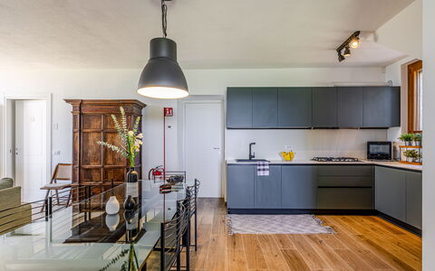 Poggio Padule: Furniture, Interior Design, Flooring, Floor, Wood, Ceiling, Wood Flooring, Kitchen, Cabinetry, Light Fixture