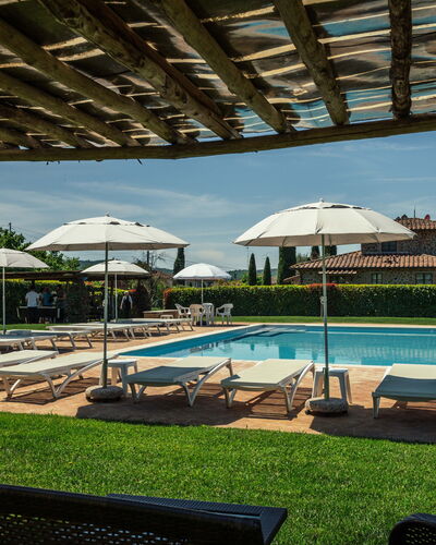 Il Roseto: Swimming Pool, Resort, Outdoor Furniture, Garden, Hacienda, Estate, Lawn, Sunlounger, Villa, Yard