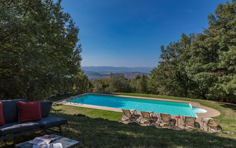 Villa Linchiano: Swimming Pool, Landscape, Land Lot, Landscaping, Farmhouse, Eco Hotel, Estate, Villa, Backyard