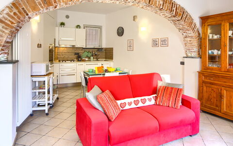 Ca Du Checcu: Furniture, Interior Design, Wall, Couch, Flooring, Ceiling, Room, Table, Floor, Living Room