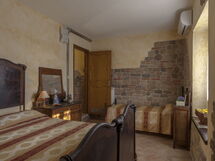 Accommodation:&nbsp;Ulivo