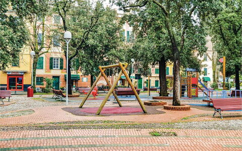 Casa Camuri - Levanto: Tree, Public Space, City, Neighbourhood, Human Settlement, Urban Design, Shade, Sidewalk, Town Square, Outdoor Play Equipment