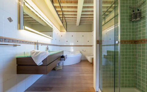 Villa Trasimena: Flooring, Interior Design, Floor, Ceiling, Plumbing Fixture, Bathroom, Lighting, Plumbing, Tap, Home