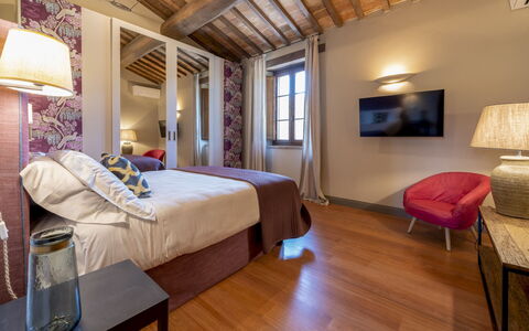 Villa Trasimena: Flooring, Floor, Interior Design, Bedroom, Linens, Bed, Bed Sheet, Bedding, Bed Frame, Wood Flooring