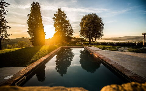 Villa Cotogna: Nature, Natural Landscape, Landscape, Reflection, Evening, Sunlight, Dusk, Sunrise, Morning, Sunset