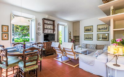 Accommodation:&nbsp;Rotonda 610.1
