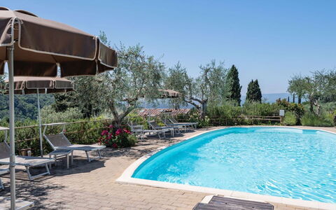 Podere Oliveta: Swimming Pool, Resort, Outdoor Furniture, Chair, Eco Hotel, Resort Town, Hotel, Umbrella, Villa